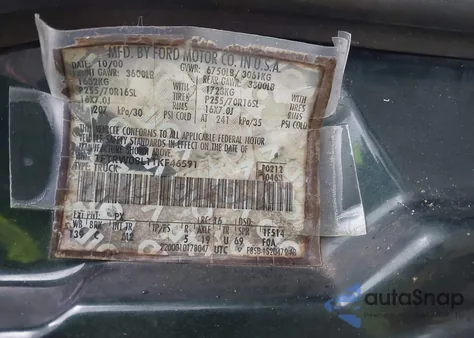 2001 Ford F-150 King Ranch Edition/Lariat/Xlt from USA, damaged, VIN 1FTRW08L11KF46591